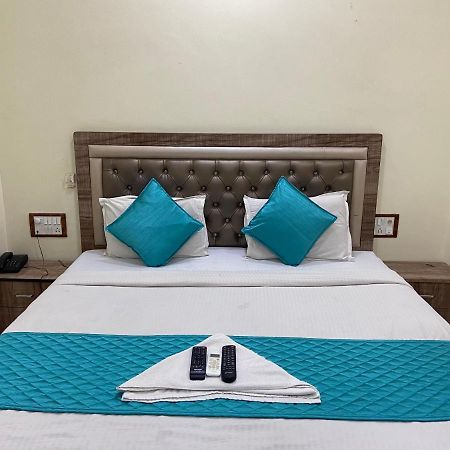 Hotel Apsara- Near J J Hospital Mumbai Exterior photo