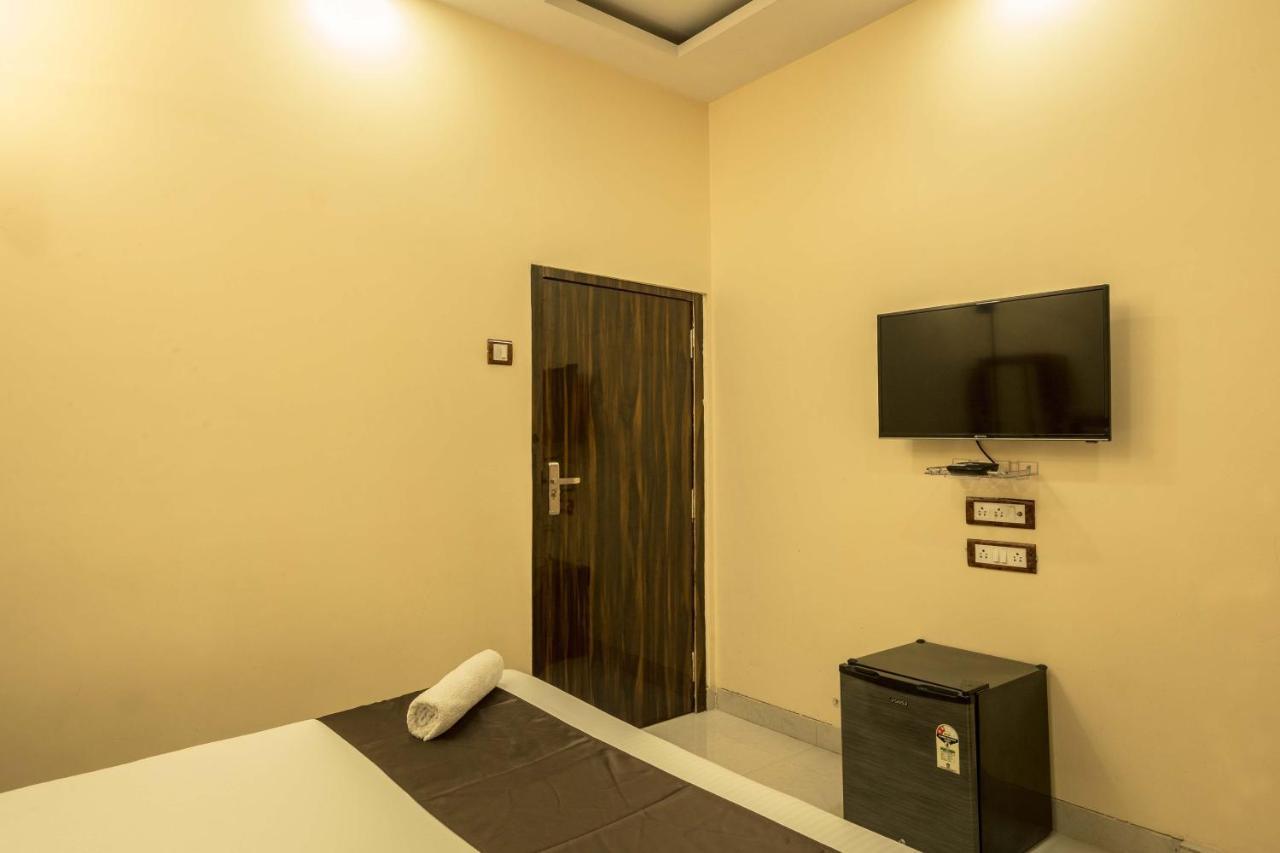 Hotel Apsara- Near J J Hospital Mumbai Exterior photo