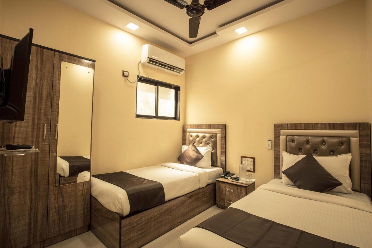 Hotel Apsara- Near J J Hospital Mumbai Exterior photo